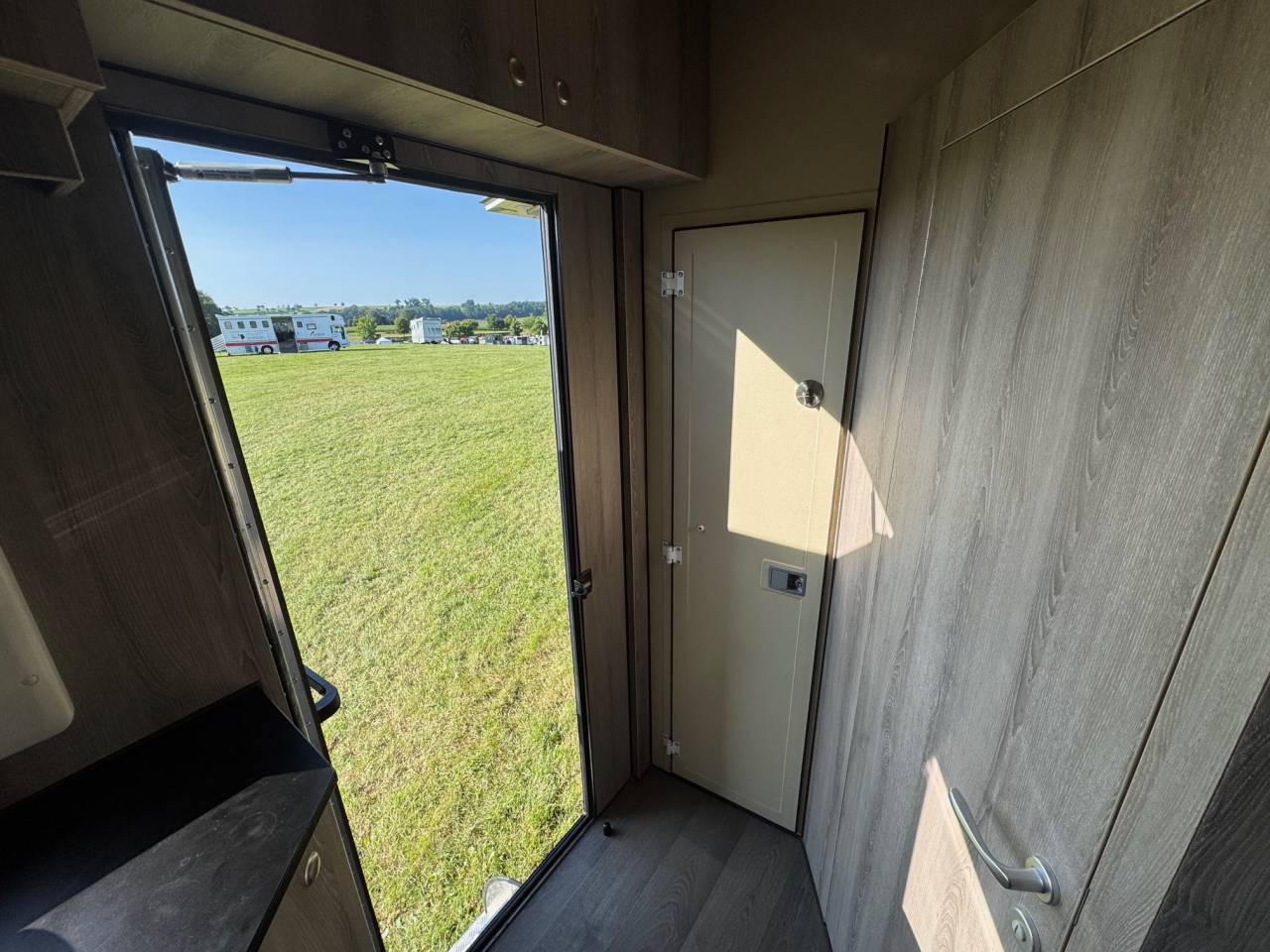 Camion per Cavalli Iveco IVECO 0 Occasione