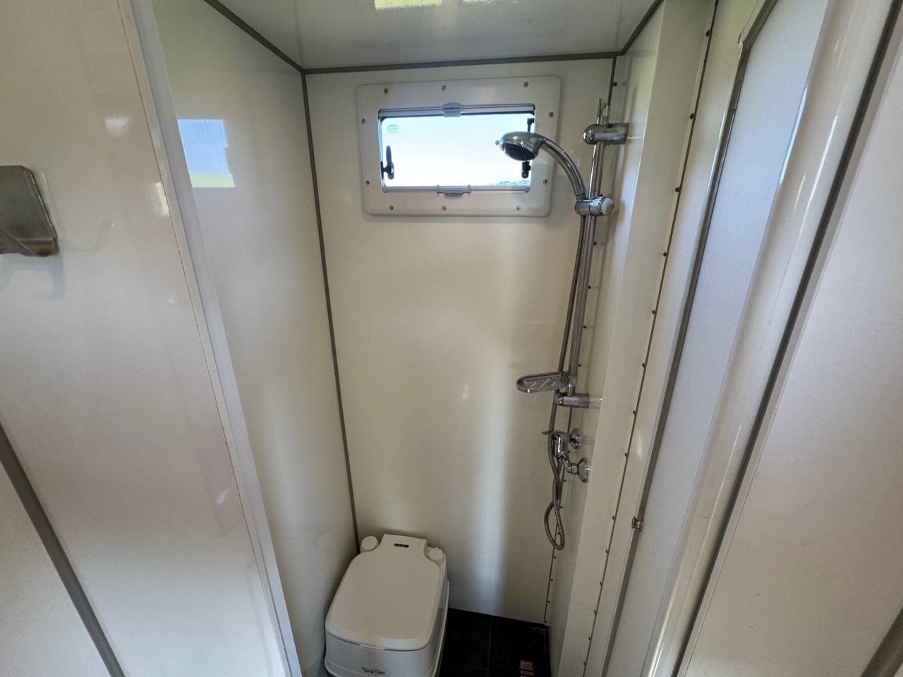 Camion per Cavalli Iveco IVECO 0 Occasione