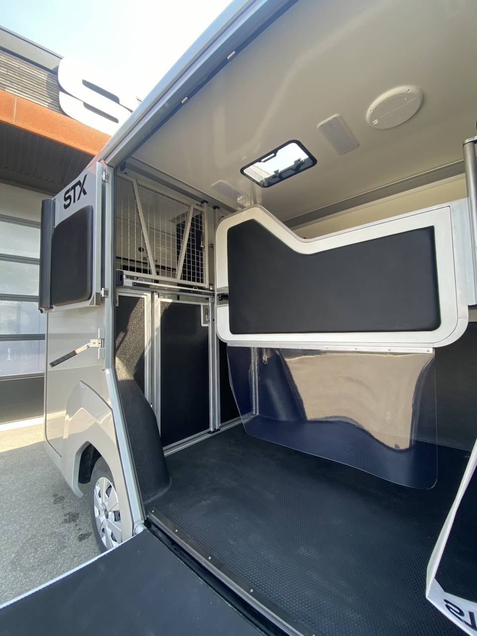 Van per Cavalli STX  2025 Nuovo