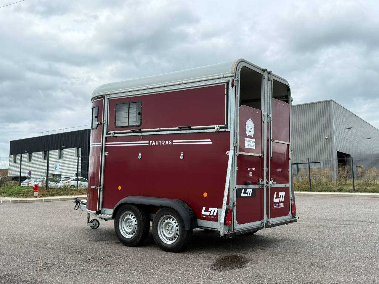 Trailer Fautras OBLIC 2+ 2 Cavalli 2023 Occasione