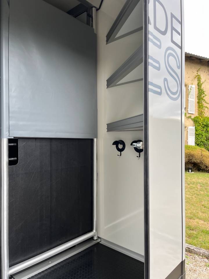 Van per Cavalli Iveco IVECO 0 Nuovo