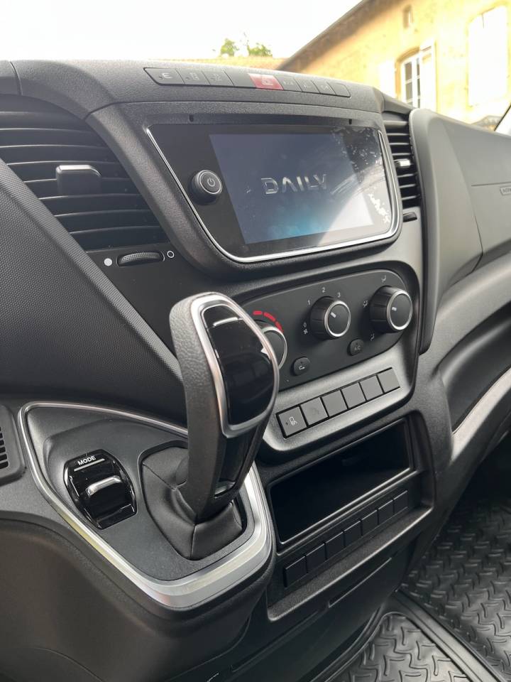 Van per Cavalli Iveco IVECO 0 Nuovo