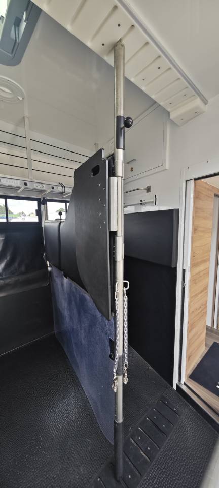 Camion per Cavalli Krismar Volvo FH500 6 chevaux gamme pro 2025 Nuovo