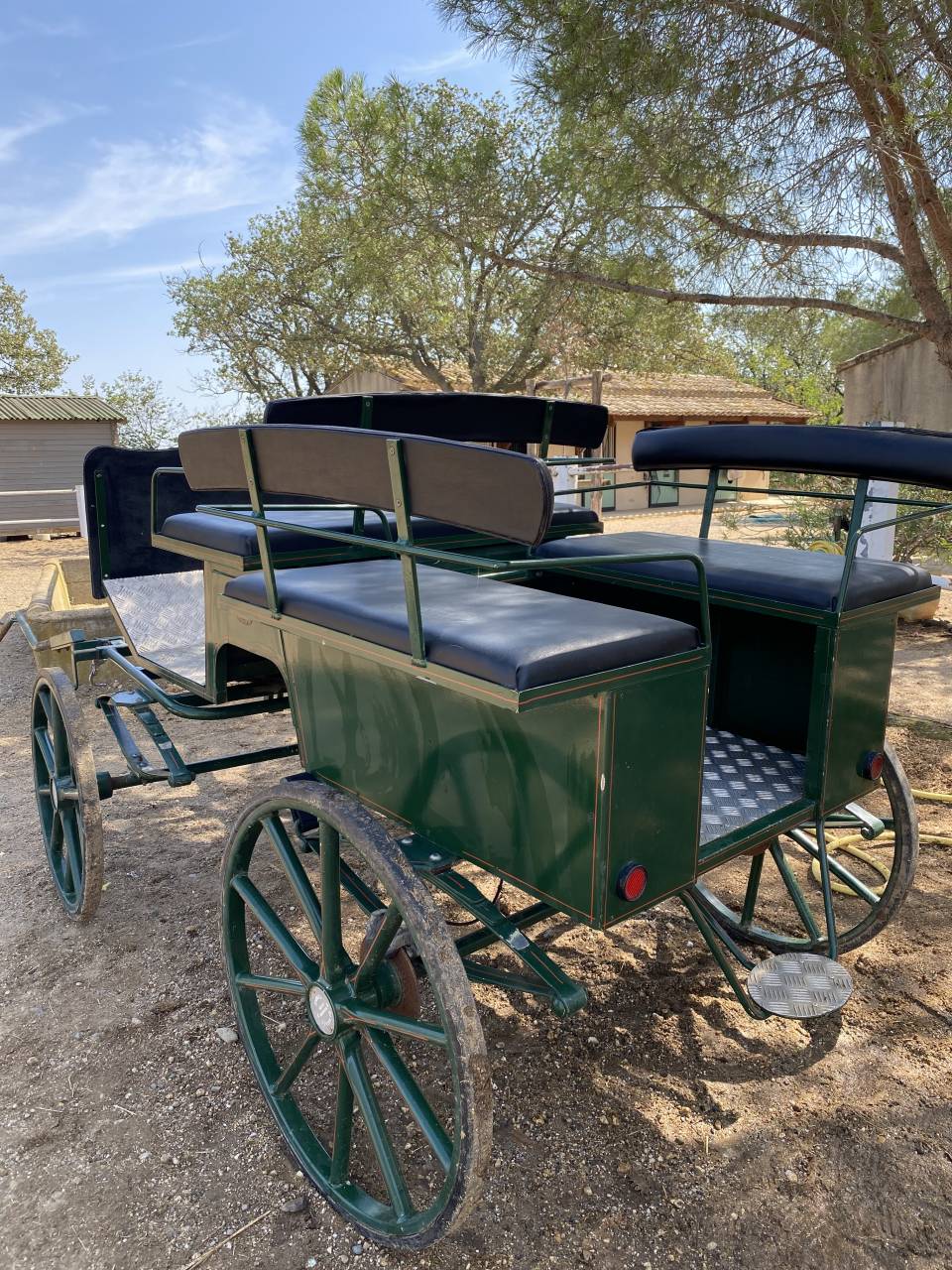 Attacchi - Vis-à-vis Berrard  