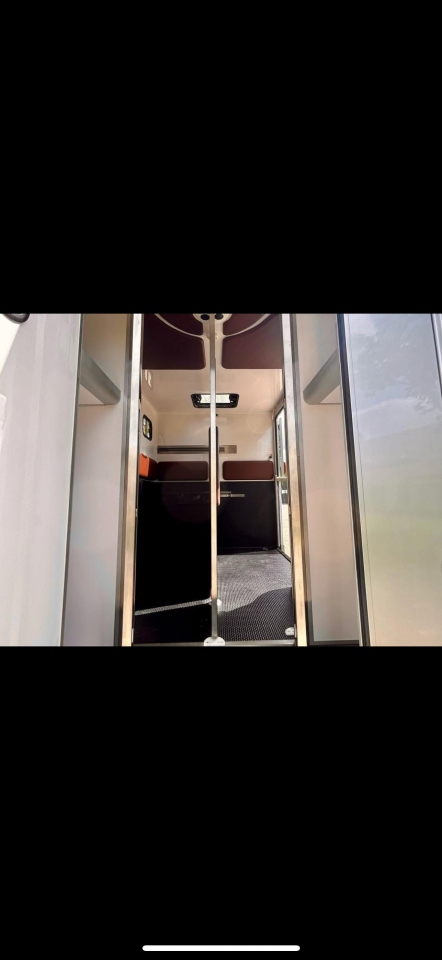 Van per Cavalli Renault Master 3 2021 Occasione