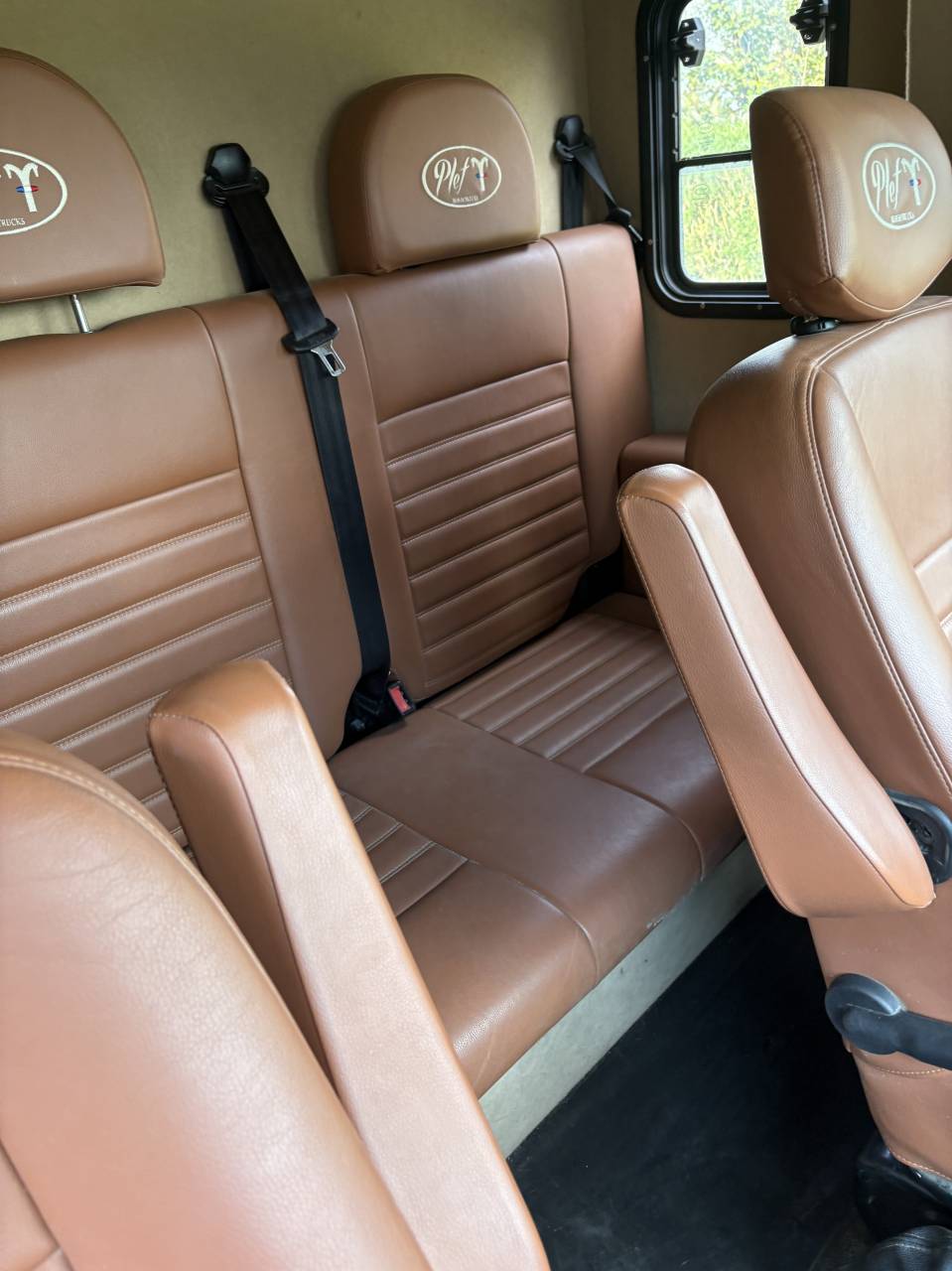 Van per Cavalli Renault Master 3 2021 Occasione