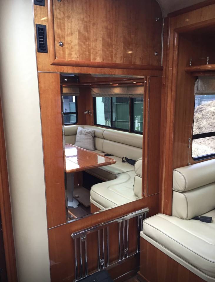 Van per Cavalli Oakley Scania 340 2006 Occasione