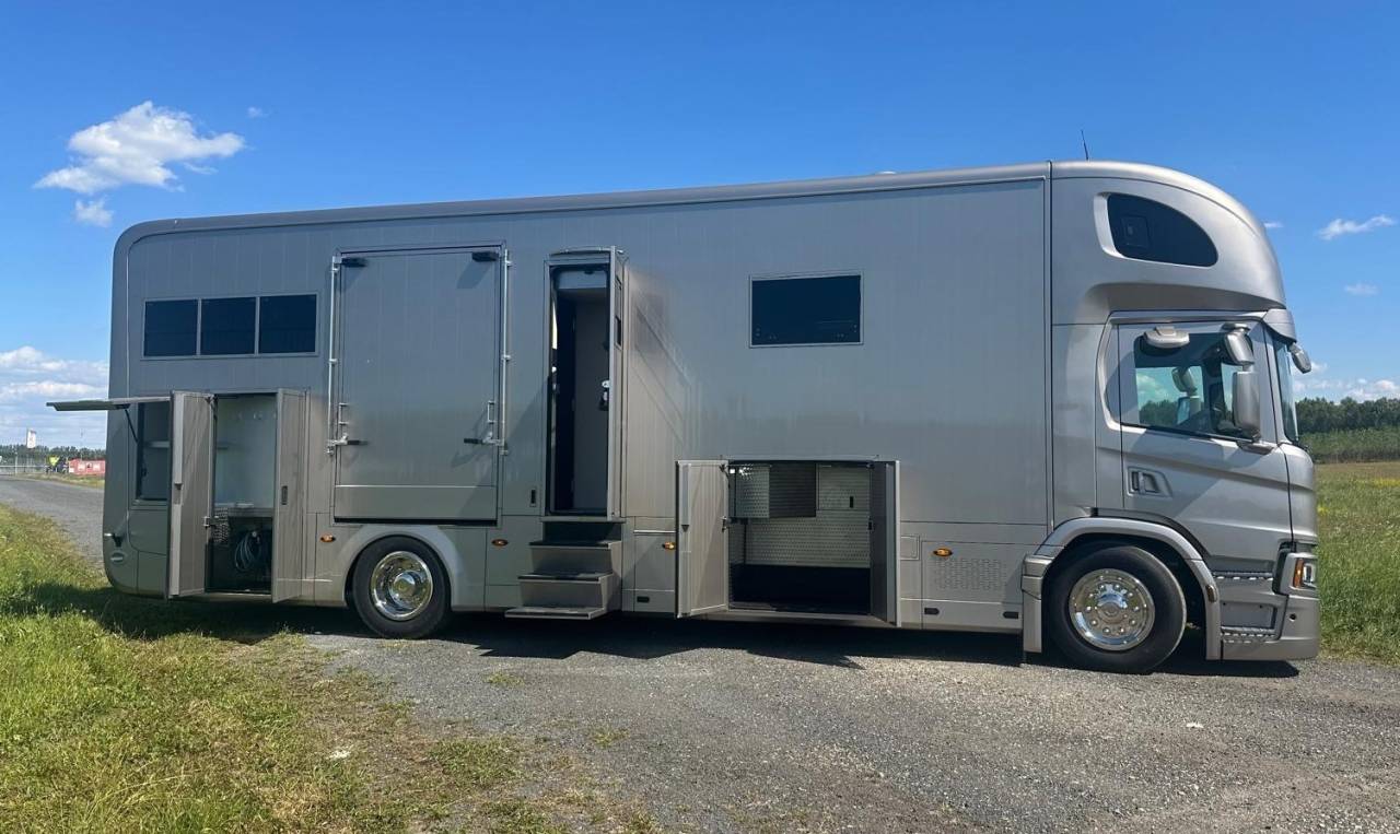 Camion per Cavalli Scania SCANIA 320 INterhorse 2025 Nuovo