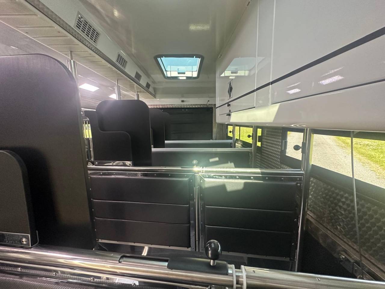 Camion per Cavalli Scania SCANIA 320 INterhorse 2025 Nuovo