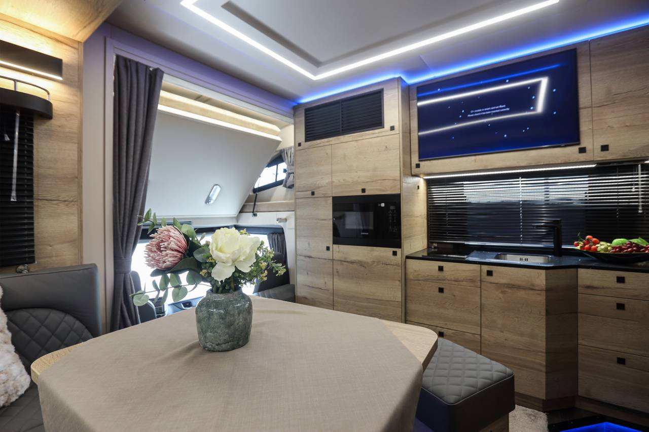 Camion per Cavalli Scania SCANIA 320 INterhorse 2025 Nuovo