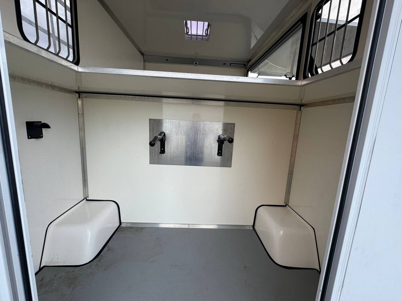 Van per Cavalli Cavalcar CAVALCAR 5 PLACES 2020 Occasione