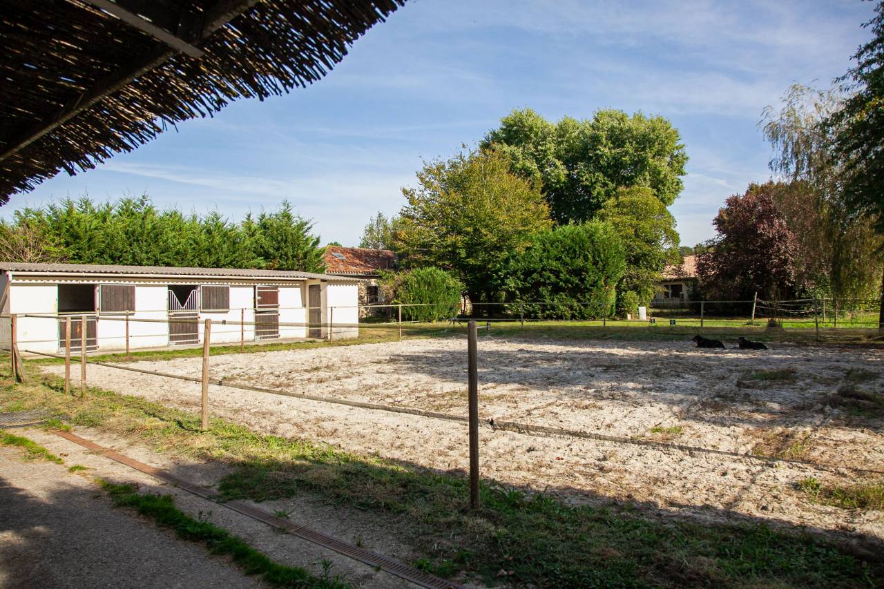 Proprietà equestre In vendita Gironde