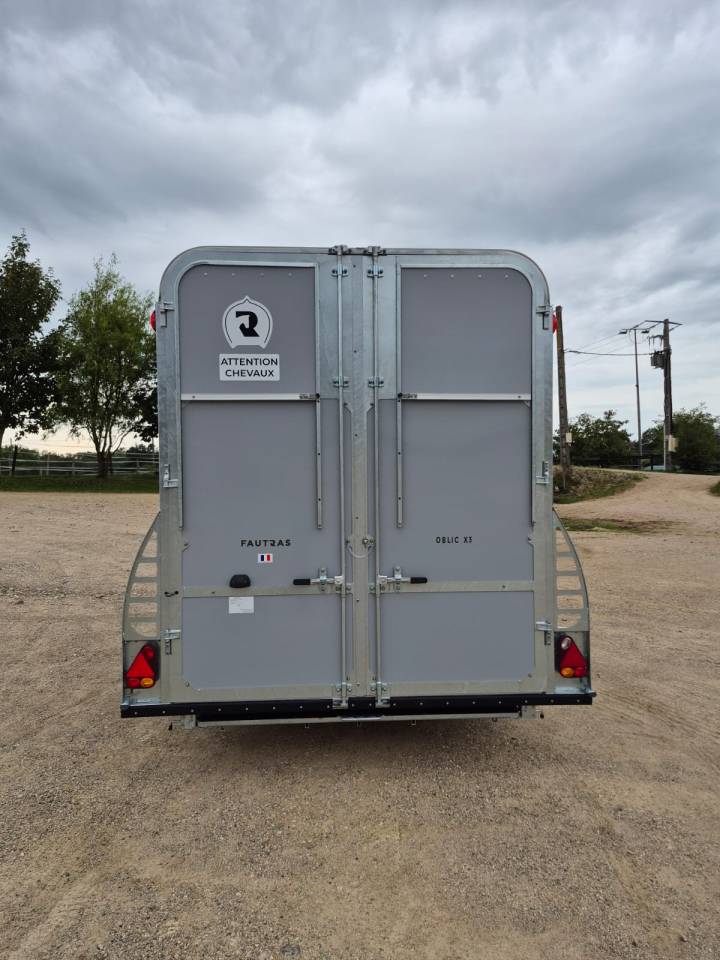 Trailer Fautras Oblic X3 3 Cavalli 2025 Nuovo