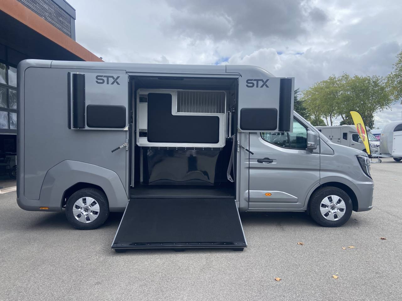 Van per Cavalli STX  2025 Nuovo