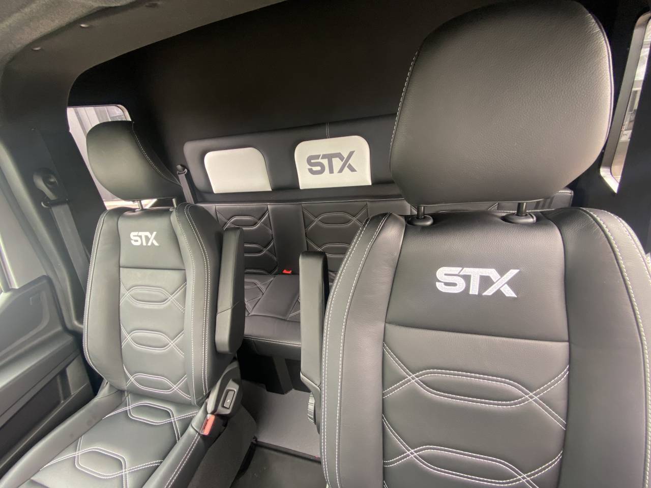 Van per Cavalli STX  2025 Nuovo