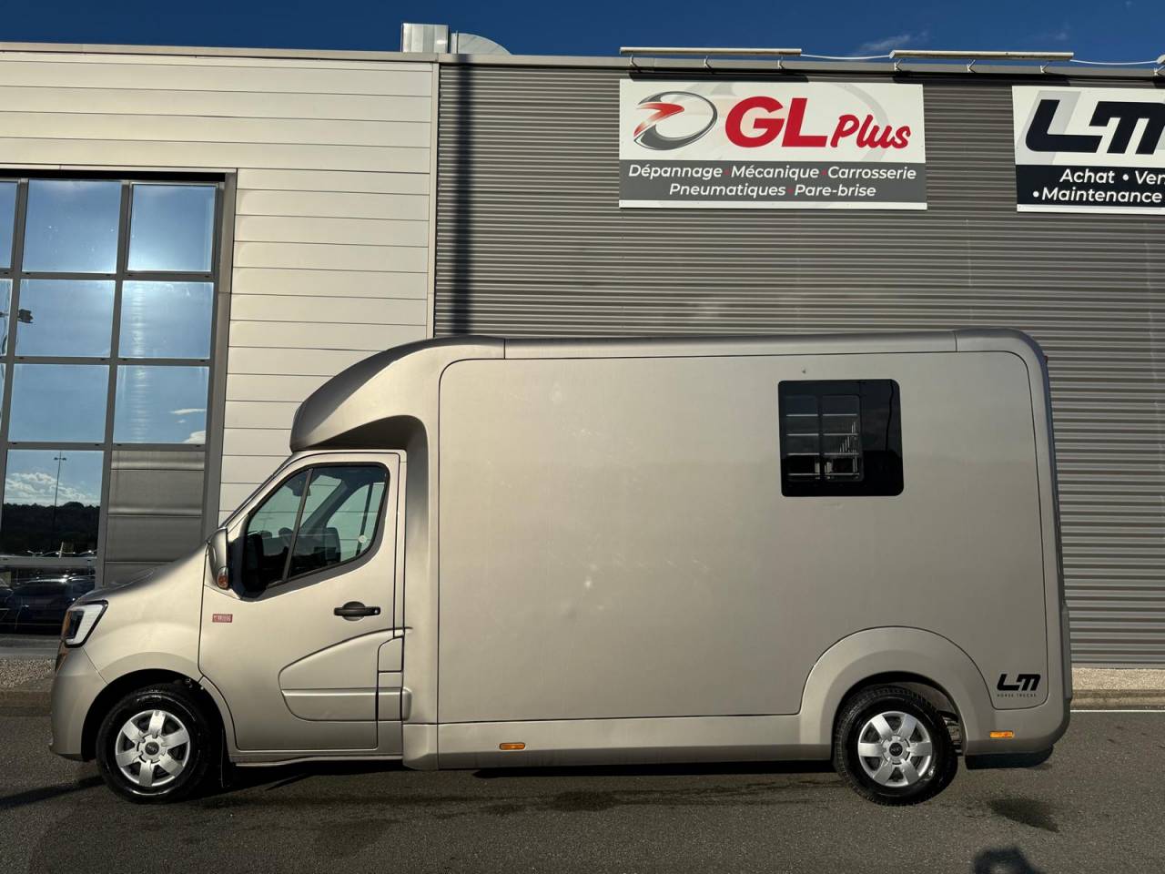 Van per Cavalli STX STX 2021 Occasione