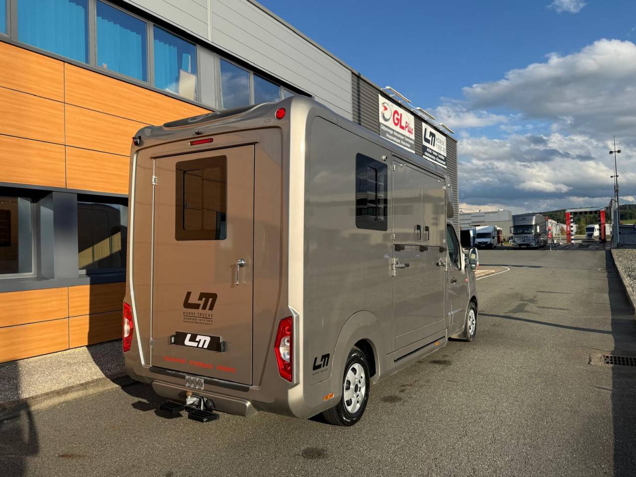 Van per Cavalli STX STX 2021 Occasione