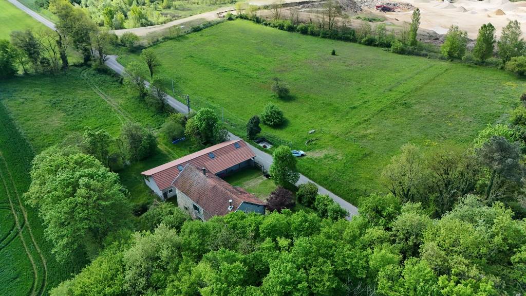 Proprietà equestre In vendita Isère