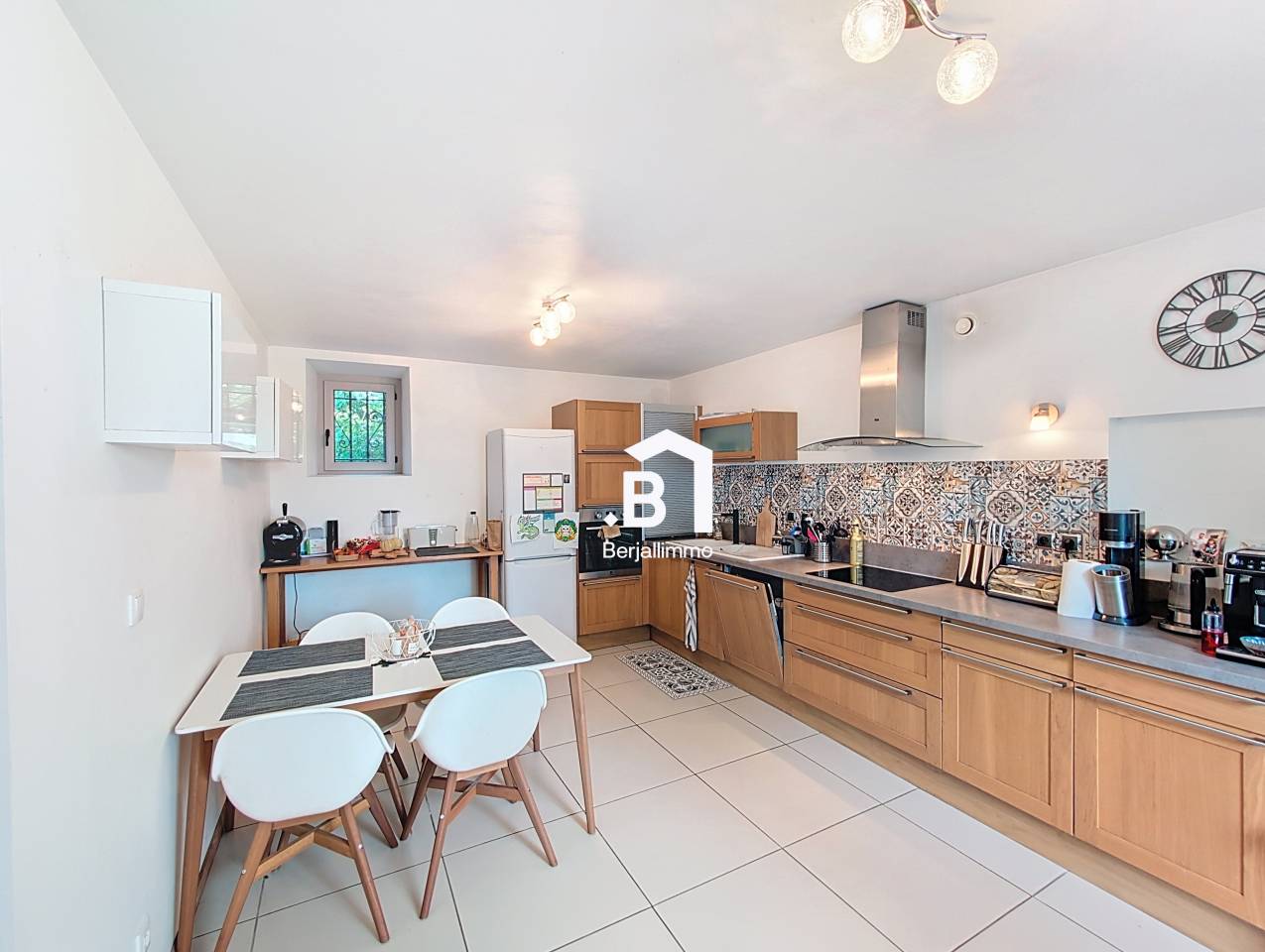 Proprietà equestre In vendita Isère