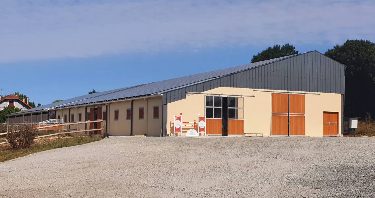 Proprietà equestre In vendita Charente-Maritime