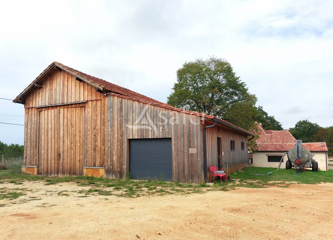 Azienda agricola In vendita Dordogne