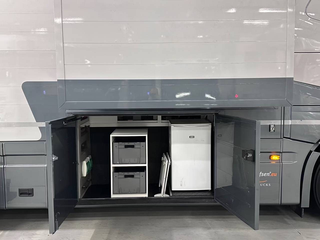 Camion per Cavalli Altra marca VOLVO 0 Occasione