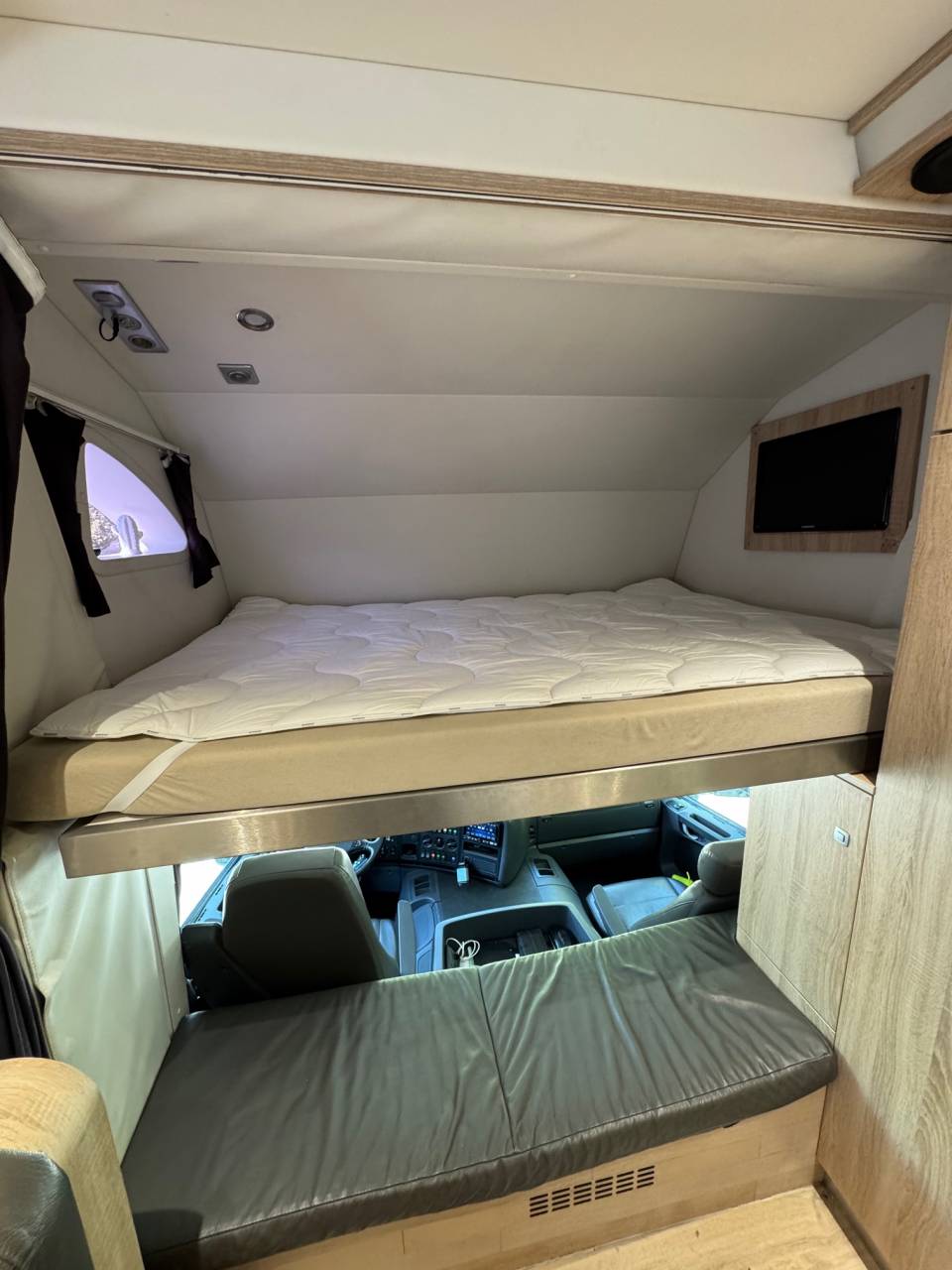 Camion per Cavalli STX SCANIA 2014 Occasione