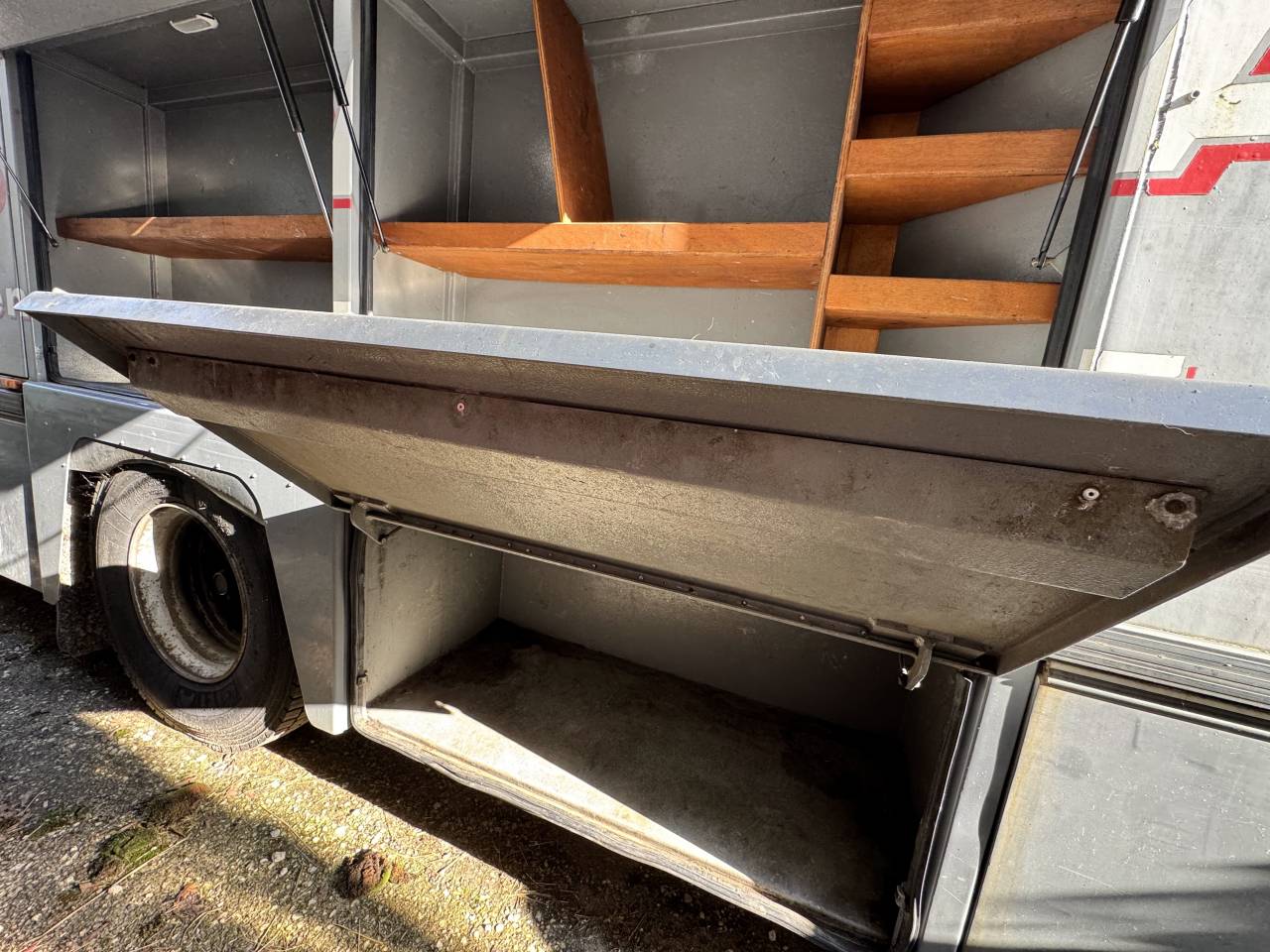 Camion per Cavalli Scania 94XS 2000 Occasione