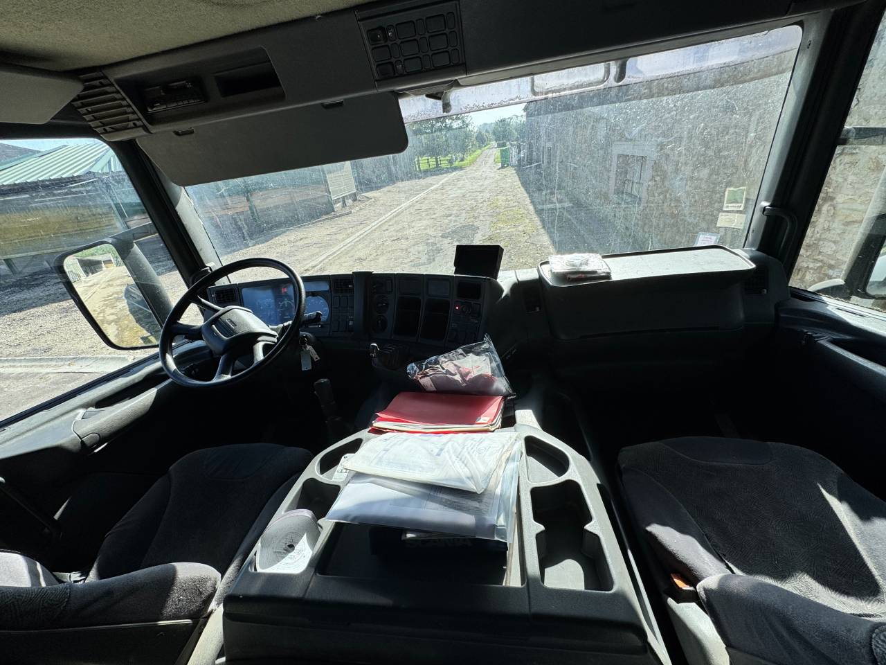 Camion per Cavalli Scania 94XS 2000 Occasione