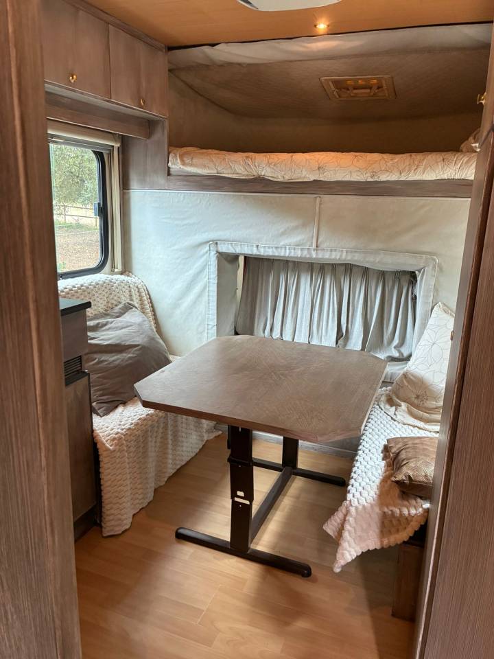 Camion per Cavalli Daf  2003 Occasione