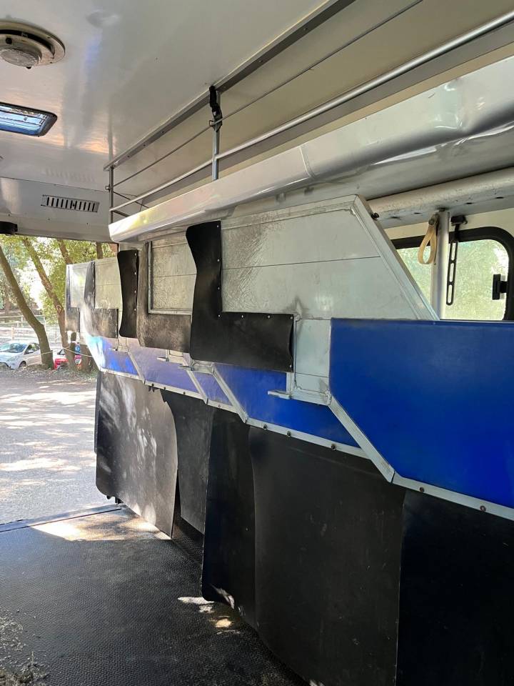 Camion per Cavalli Daf  2003 Occasione