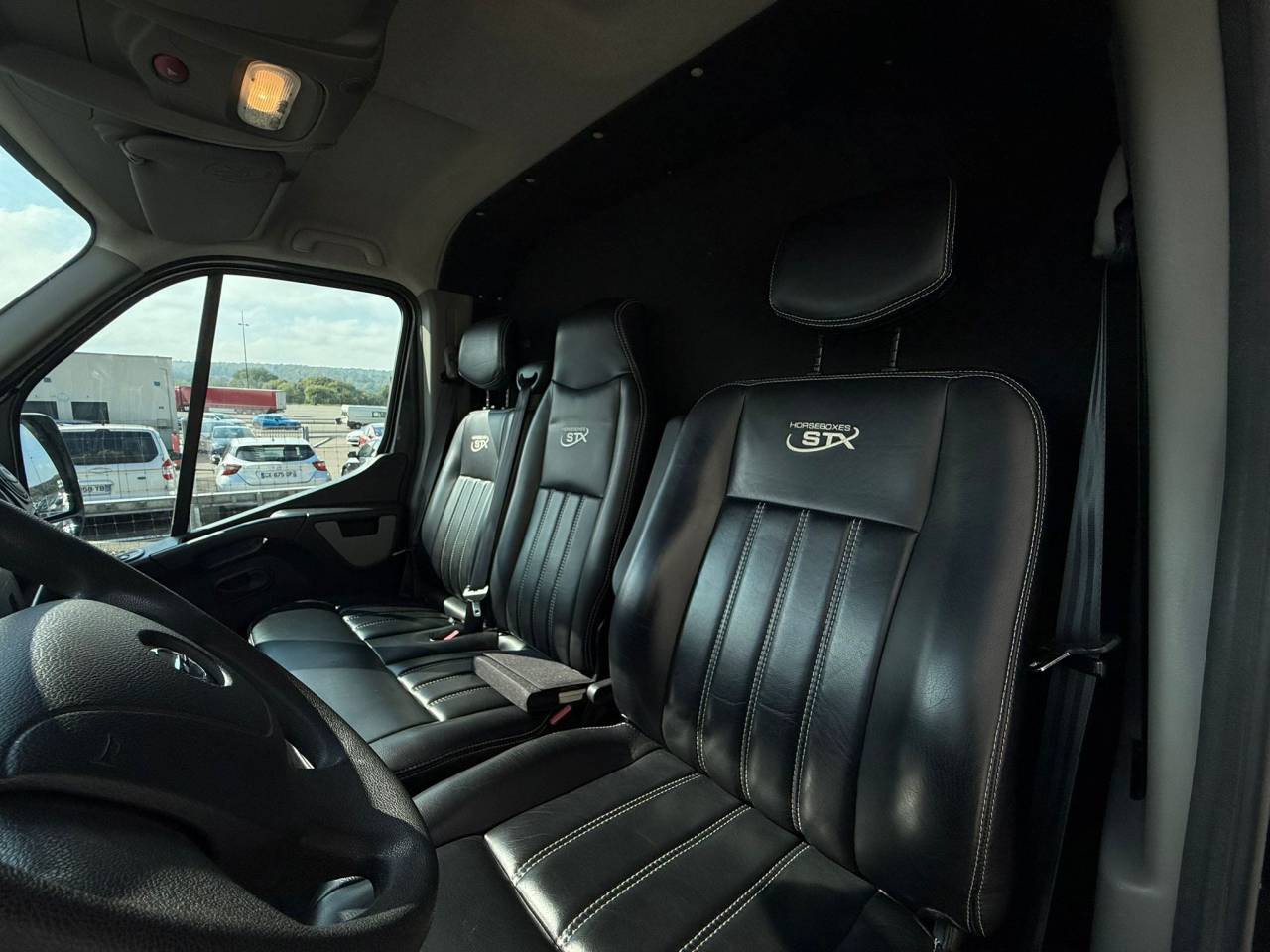 Van per Cavalli STX MOVANO 165CH 2018 Occasione