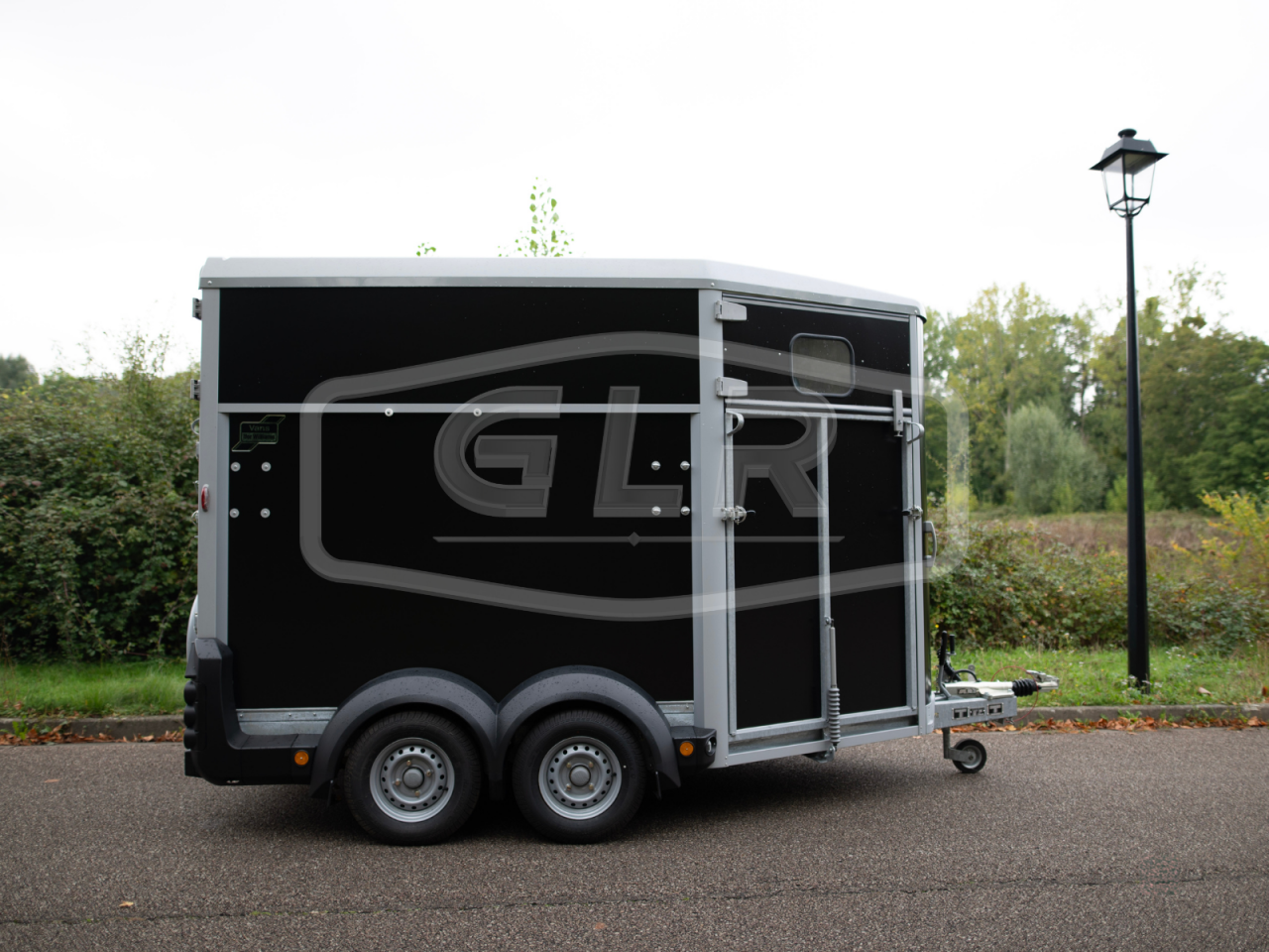 Trailer Ifor Williams HB 511 PONT PORTE 2 Cavalli 2025 Nuovo