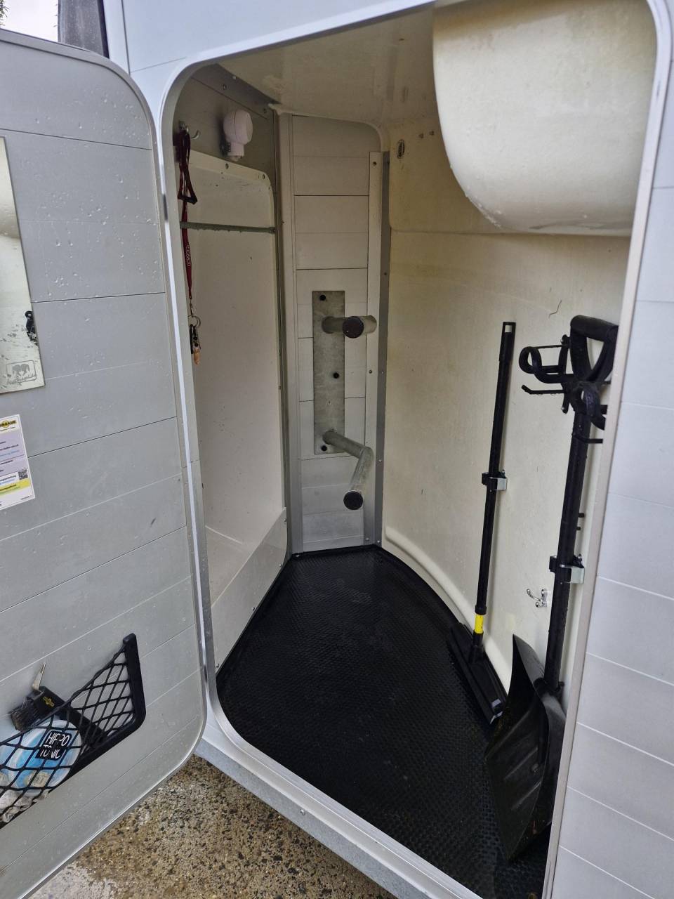 Trailer Humbaur Xhanthos Aero 2 Cavalli 2022 Occasione