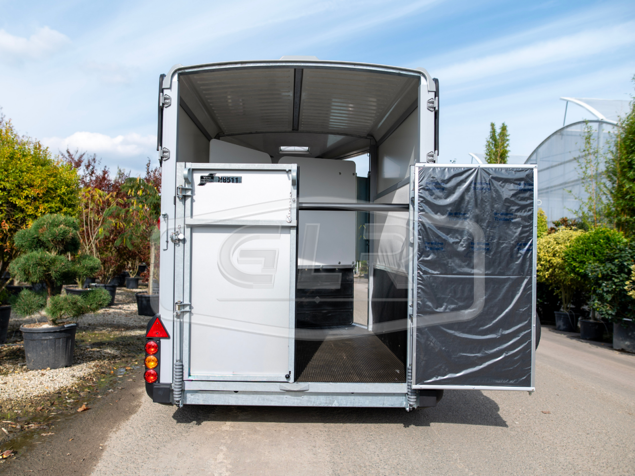 Trailer Ifor Williams HB 511 DIAGONAL PP 2 Cavalli 2025 Nuovo