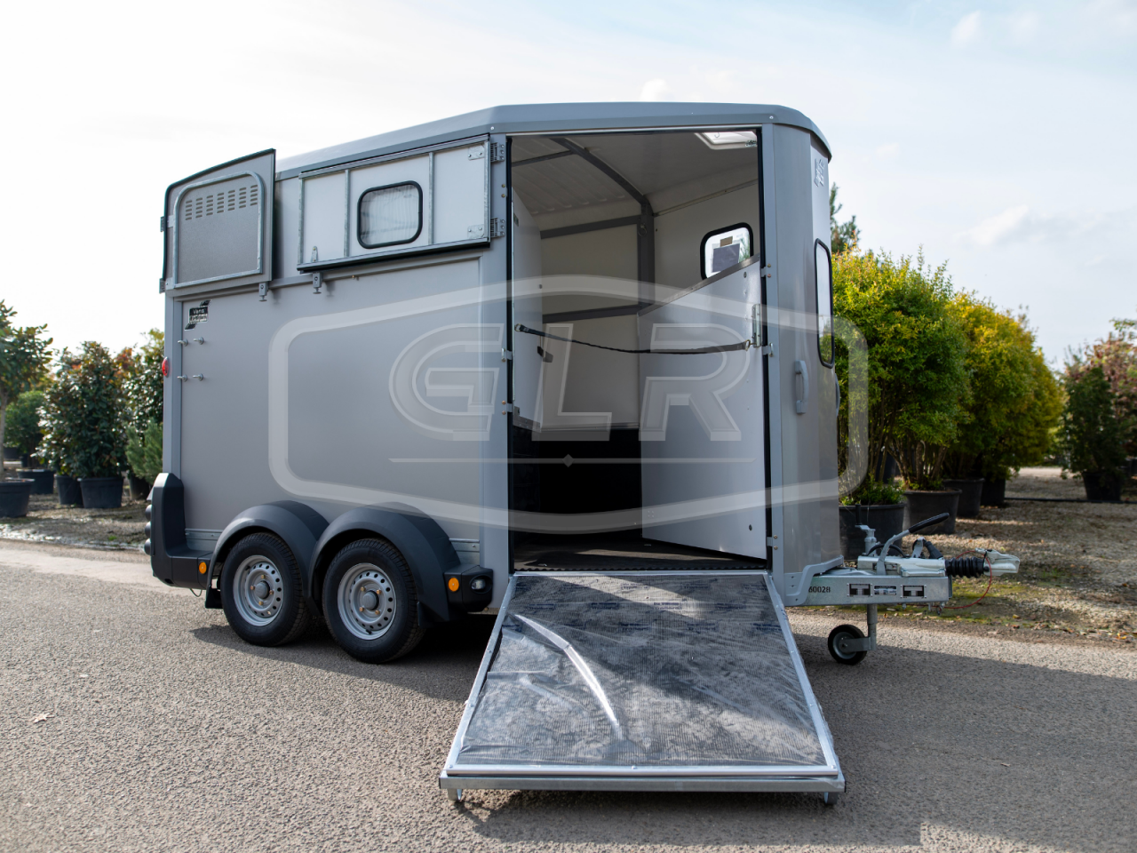 Trailer Ifor Williams HB 511 DIAGONAL PP 2 Cavalli 2025 Nuovo