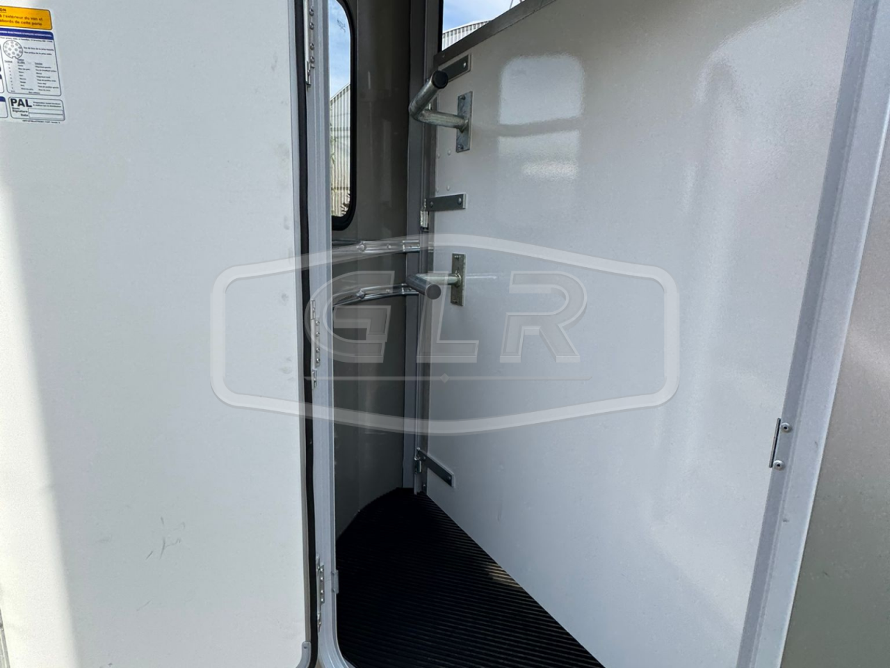 Trailer Ifor Williams HB 511 DIAGONAL PP 2 Cavalli 2025 Nuovo
