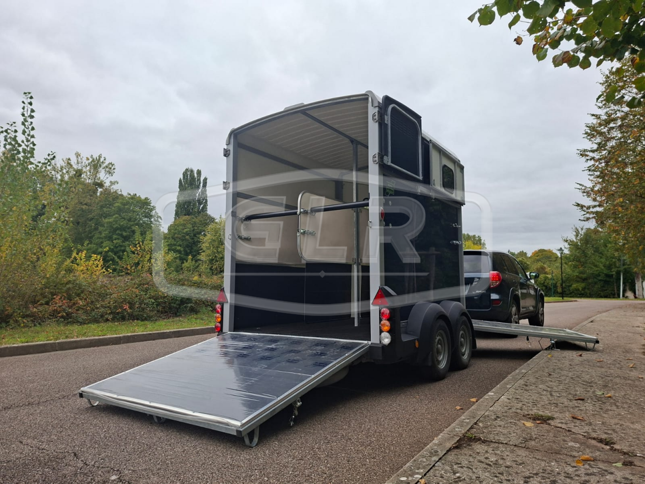 Trailer Ifor Williams HB 511 2 Cavalli 2025 Nuovo