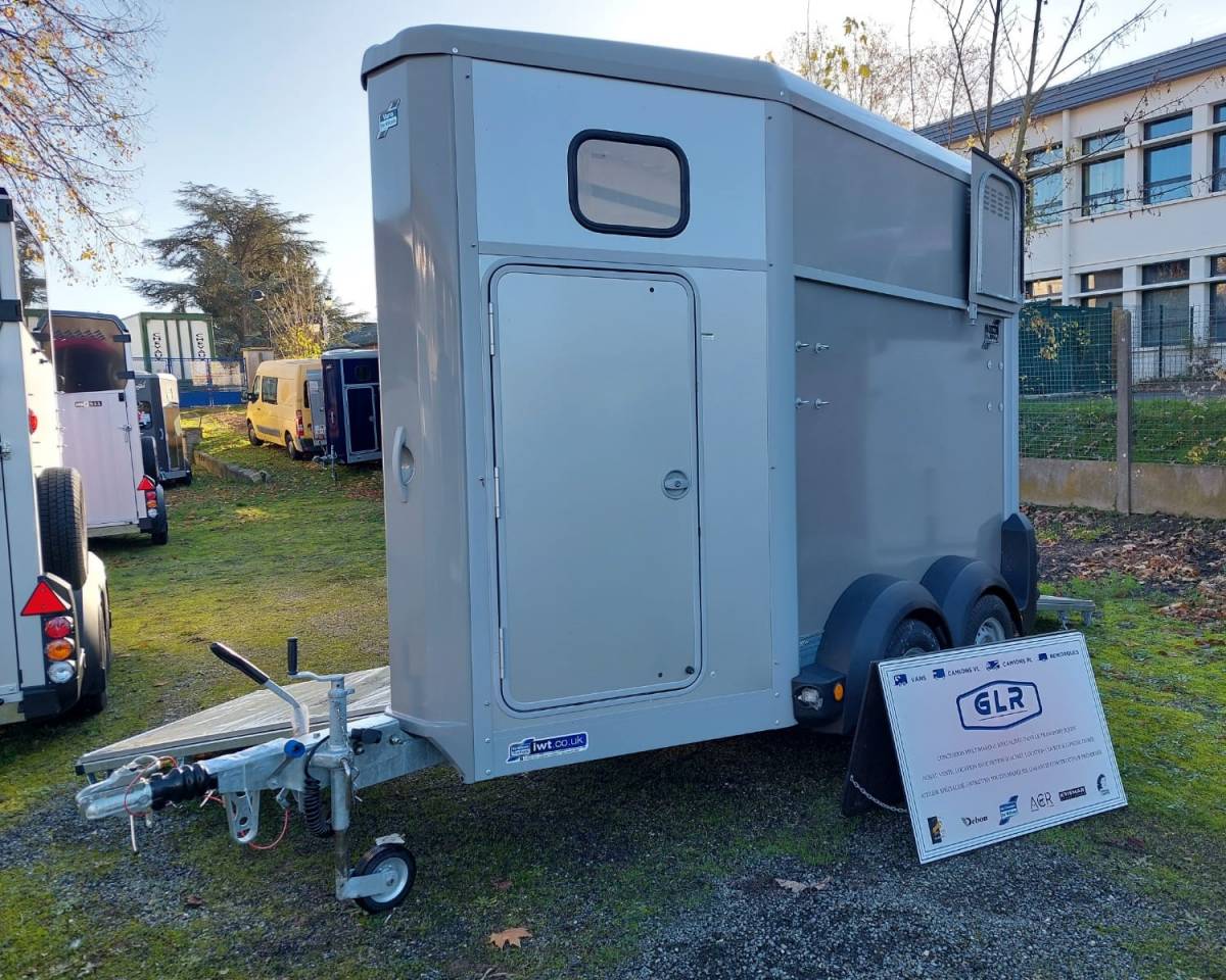 Trailer Ifor Williams HB 403 1,5 Cavalli 2025 Nuovo