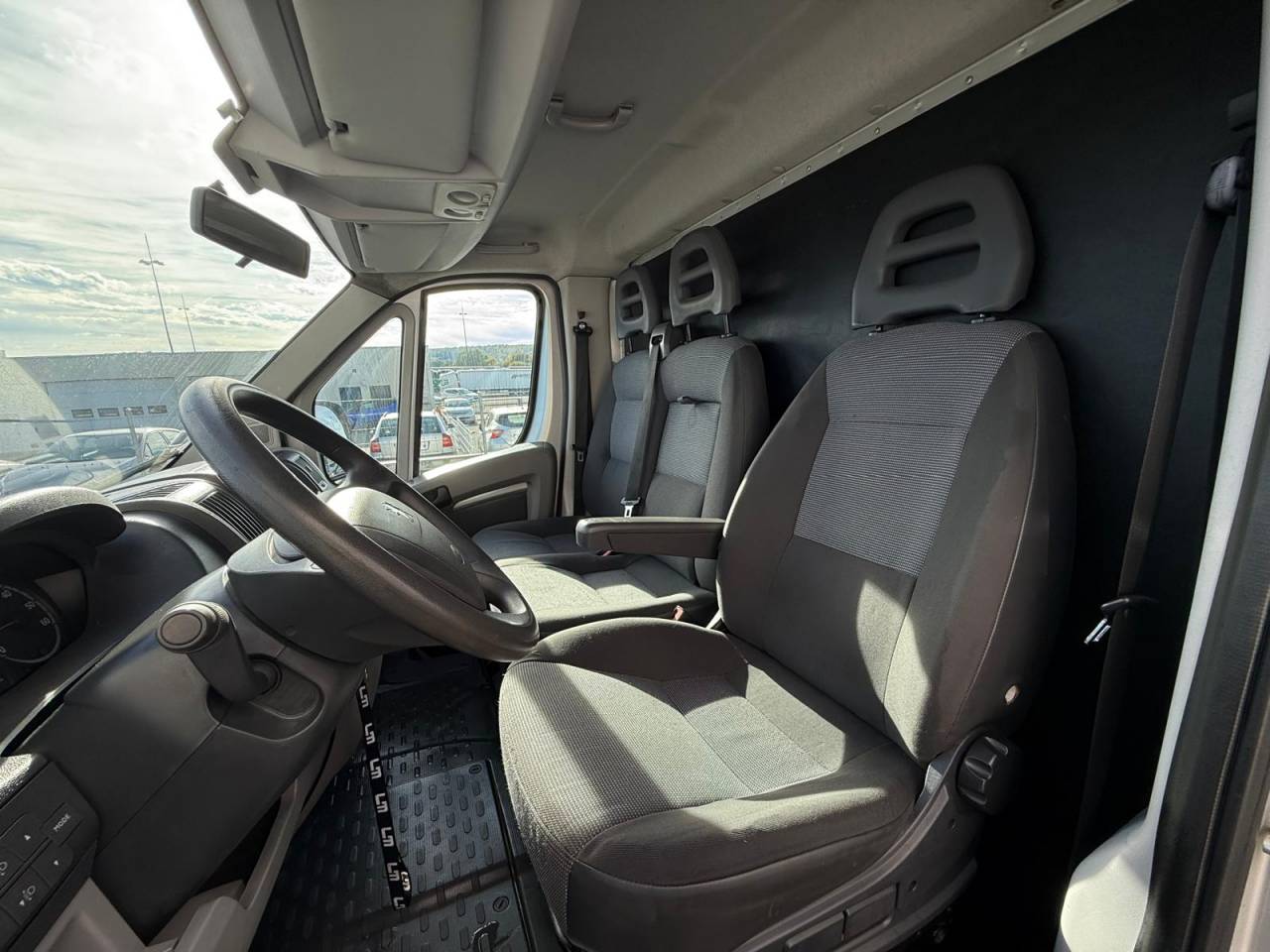 Van per Cavalli Equi-Trek EQUI-TREK 3 PLACES 2009 Occasione