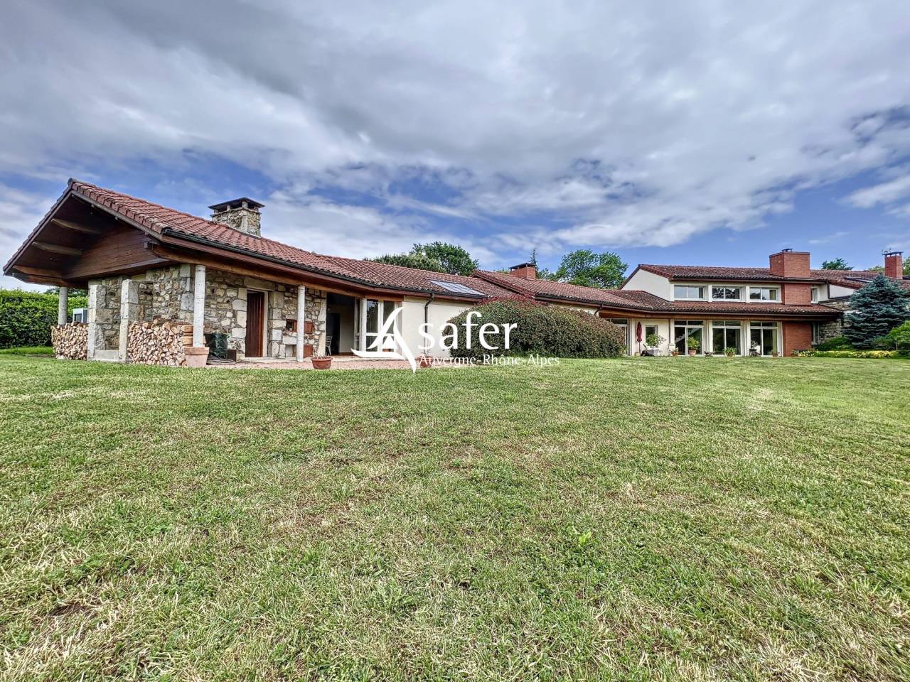 Propriet&agrave; rurale In vendita Loire