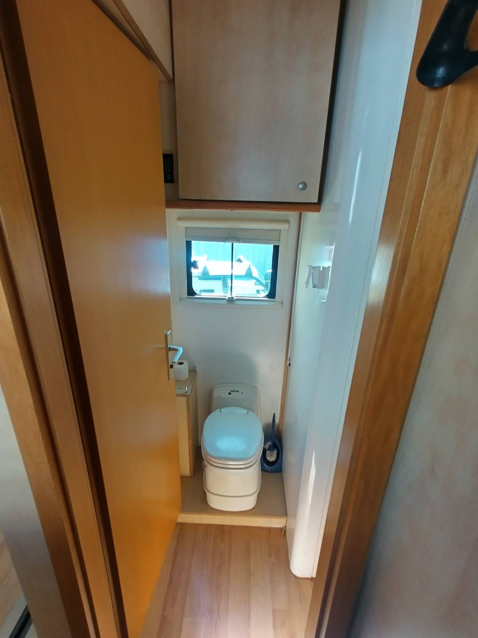 Camion per Cavalli Scania L144 6x2 2003 Occasione