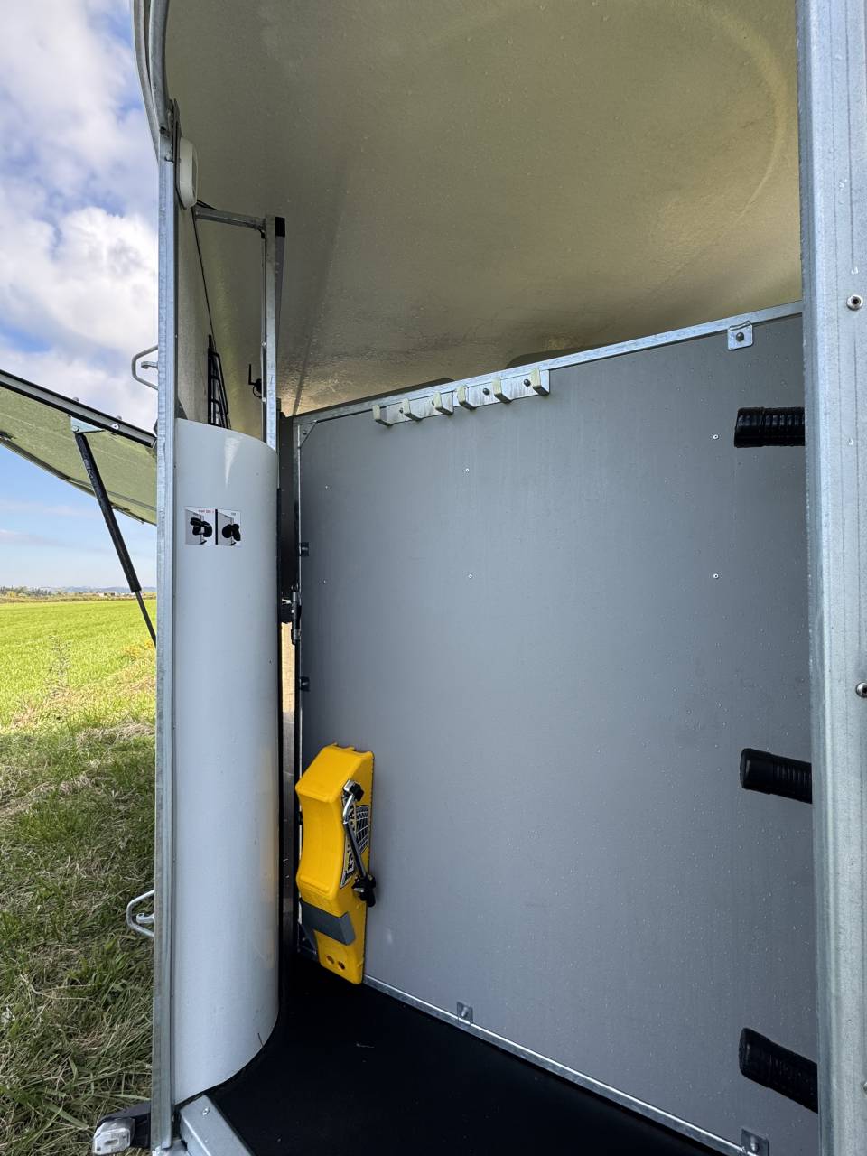 Trailer Fautras Oblic +3 victorius 3 Cavalli 2024 Occasione