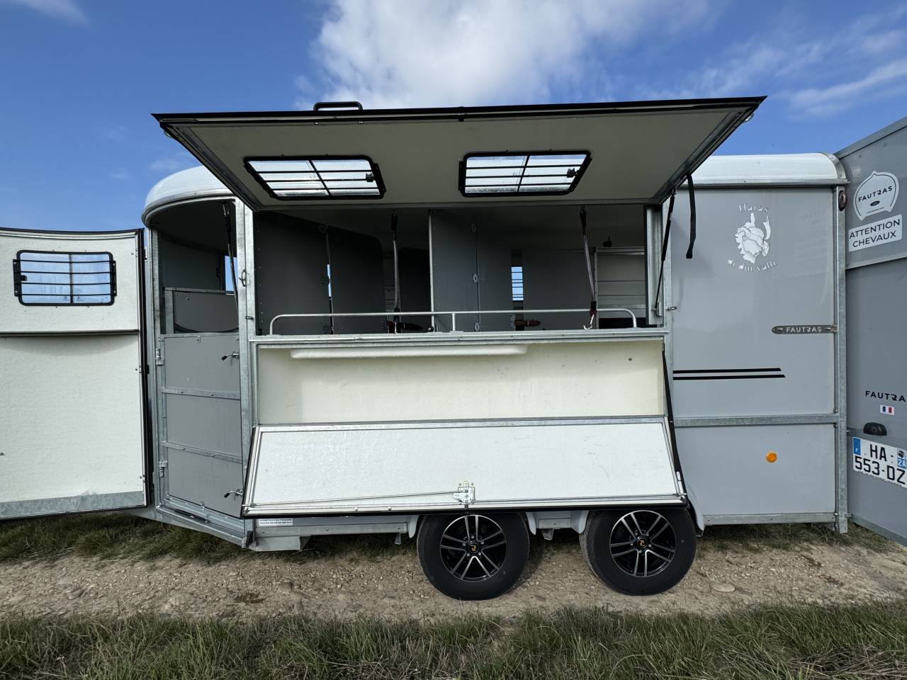 Trailer Fautras Oblic +3 victorius 3 Cavalli 2024 Occasione