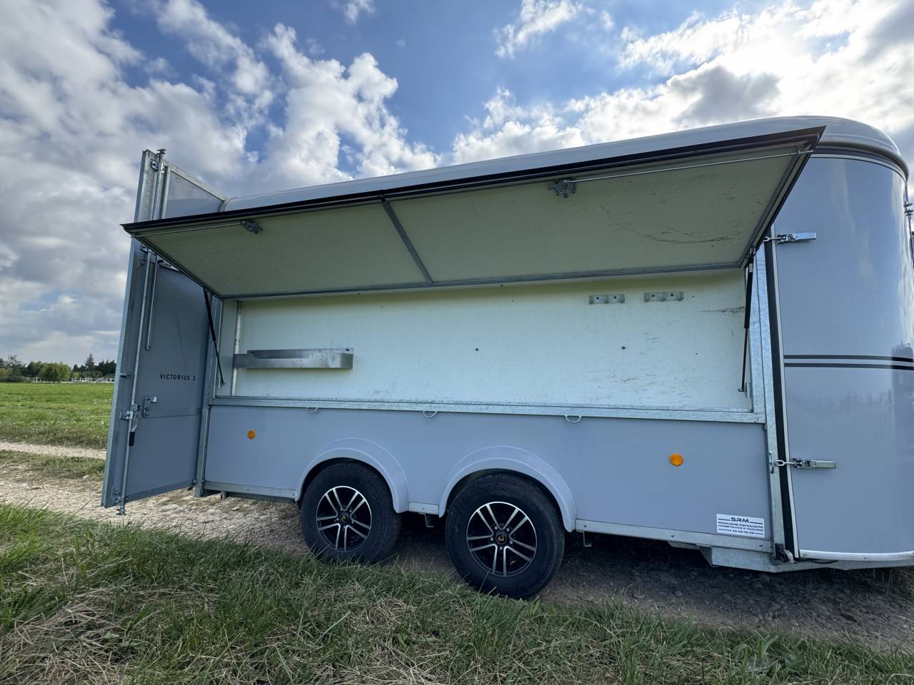 Trailer Fautras Oblic +3 victorius 3 Cavalli 2024 Occasione