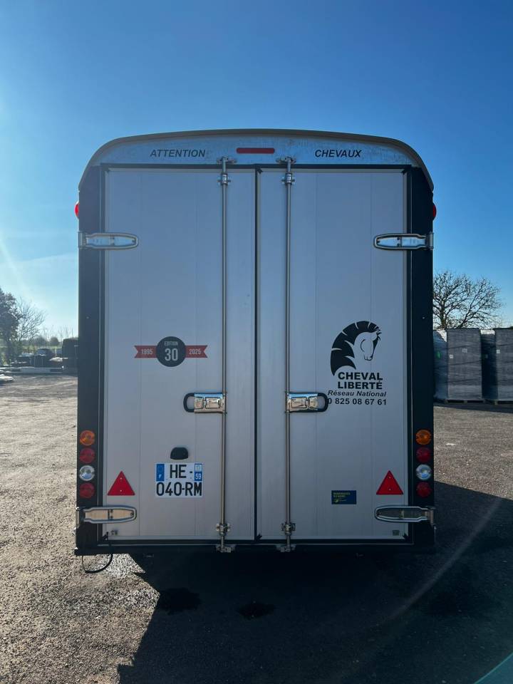 Trailer Cheval Liberté MAXI 4  4 Cavalli 2025 Occasione