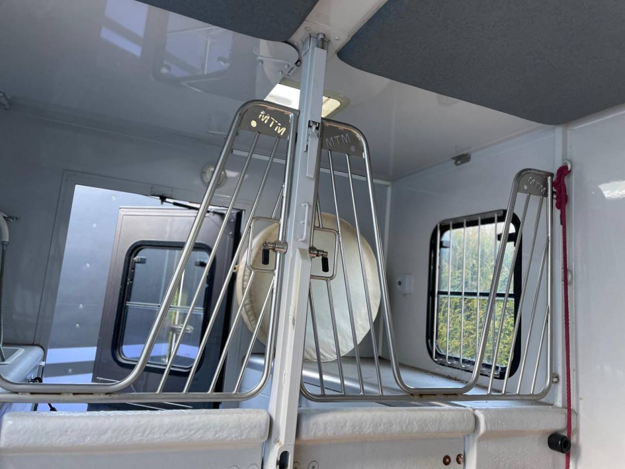 Van per Cavalli Renault Master 2006 Occasione