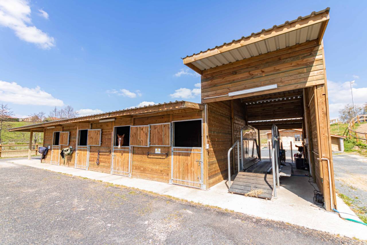 Scuderia per proprietari In vendita Isère