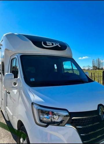 Van per Cavalli STX STX double cabine 2022 Occasione