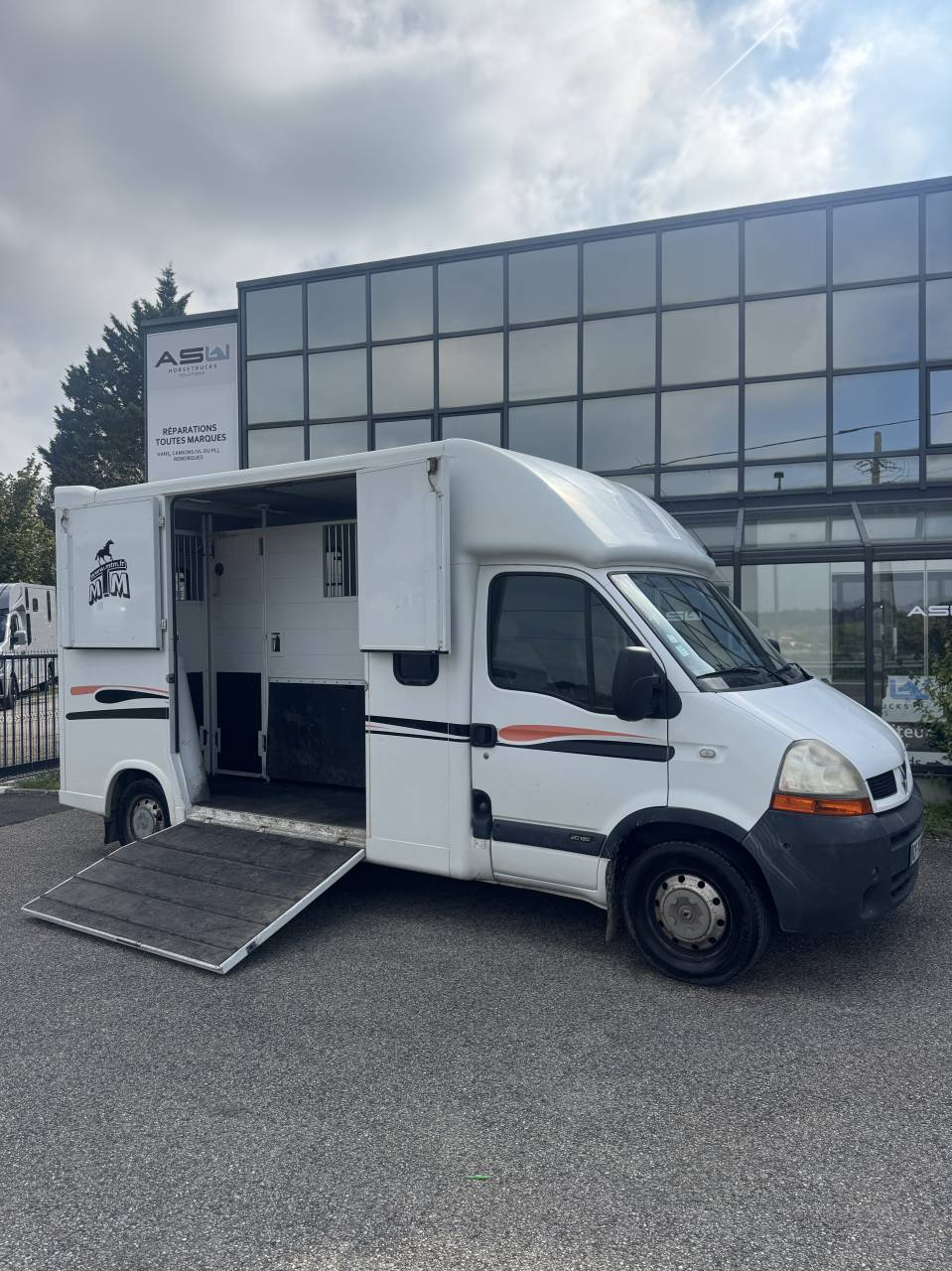 Van per Cavalli MTM Renault master  2006 Occasione